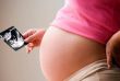 В Ростове беременная женщина показала прохожим свои «скрепы»