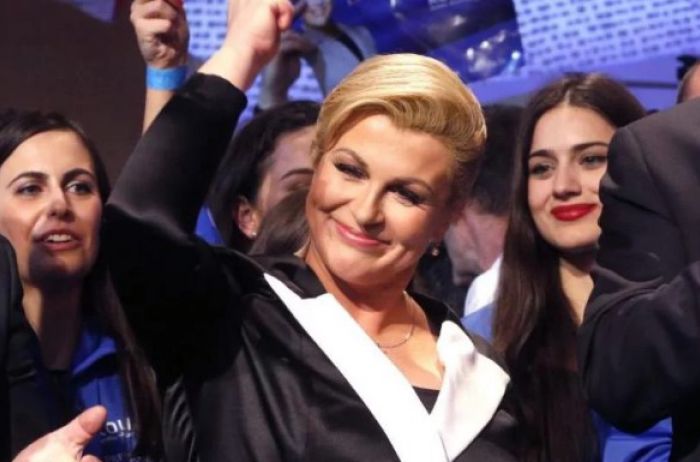 Президент Хорватии устроила групповое празднование победы сборной: горячее видео