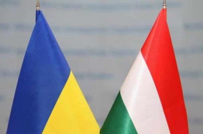 Украина намерена запретить въезд уполномоченному Будапешта по Закарпатью