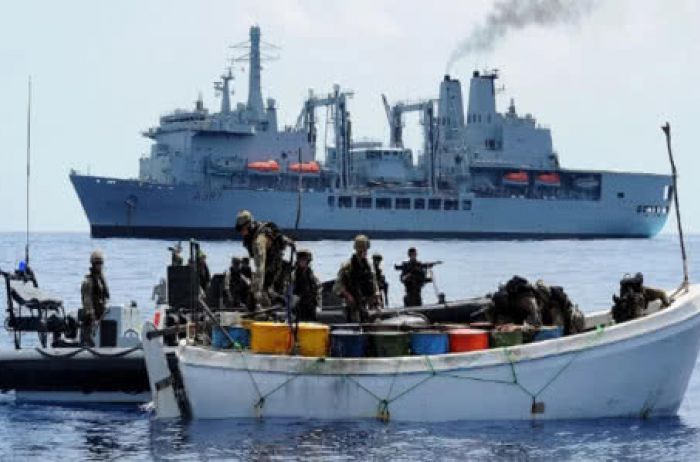 В Греции и Италии арестованы сотни украинских моряков