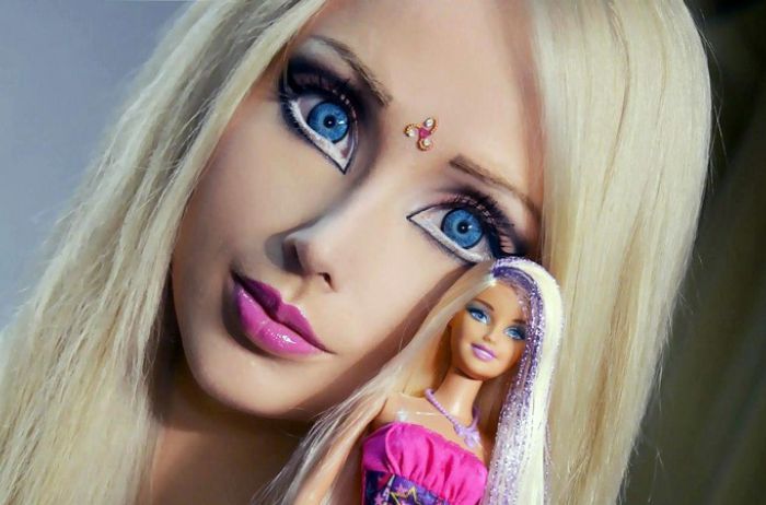 Помните «Одесскую Барби»? Вот как она выглядит без макияжа