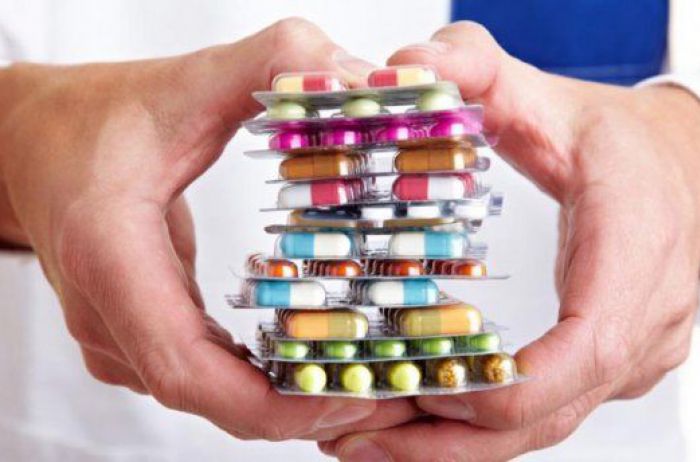 Государство возьмет под контроль цены на лекарства, включенные в Нацперечень