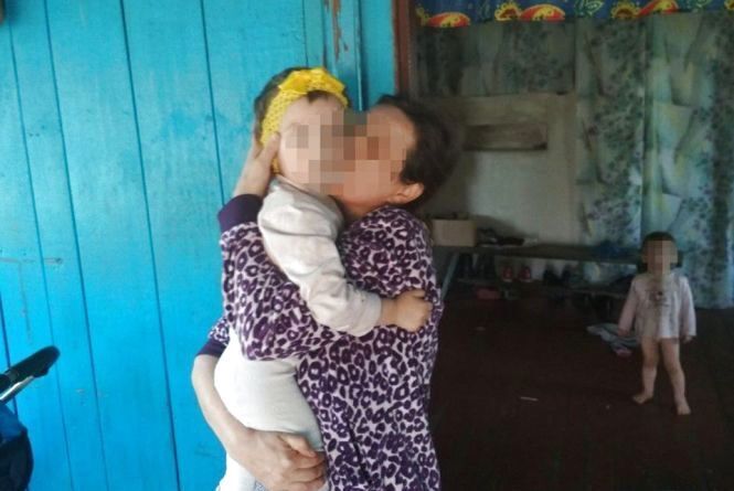 На Житомирщине родители сожгли в печи 3-летнюю дочь