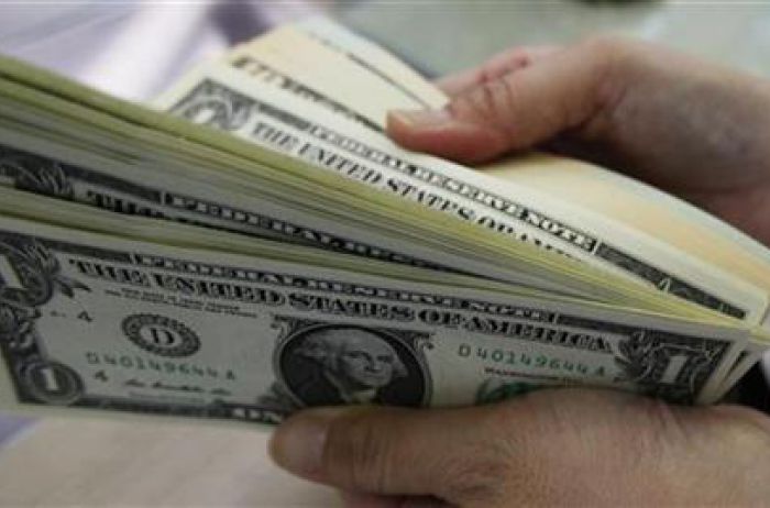 Последствия роспуска Рады: банкиры рассказали, что будет с долларом в Украине