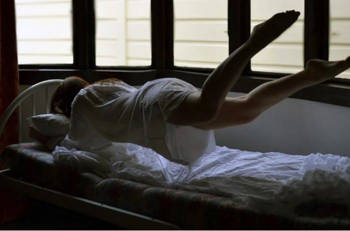 Страшные вещи, которые могут происходить с телом человека во сне