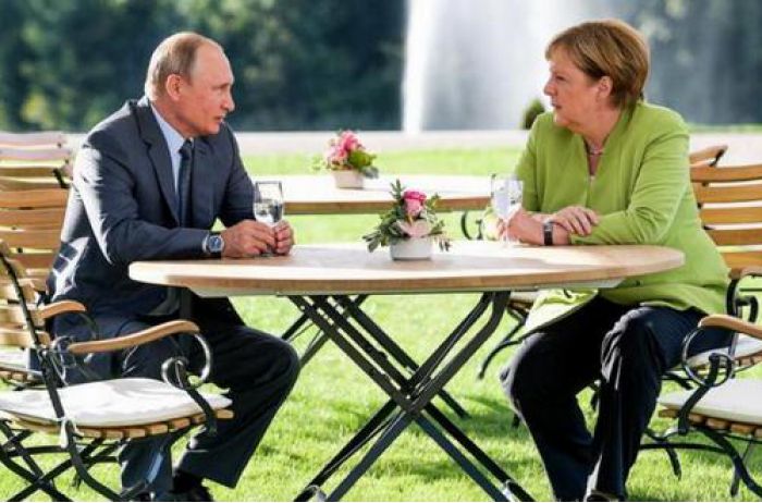 "Северным потоком-2": Как  Меркель обвела Путина вокруг пальца