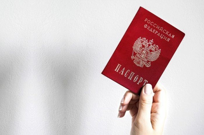 Обнародовано точное количество жителей «ЛДНР», имеющих российские паспорта