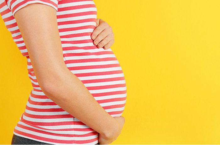 «Когда часики тикают»: самые распространенные мифы о беременности