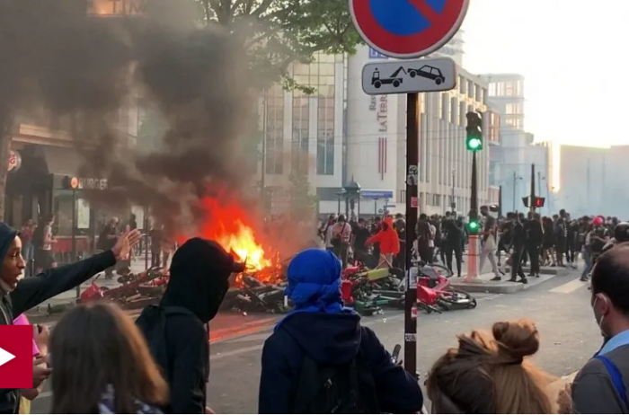 Жгут машины, устраивают стрельбу: массовые погромы охватили туристический центр Европы