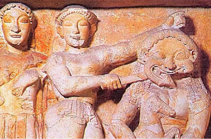Почему герои на статуях древних греков почти все обнажены