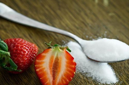 Медики назвали самый опасный для здоровья сахар