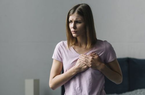 Симптомы, предупреждающие о проблемах с сердцем: когда необходимо срочно к врачу