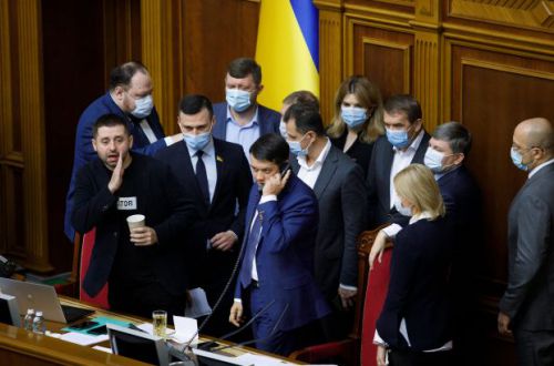 Рейтинг партий: за кого украинцы готовы голосовать на выборах в Раду