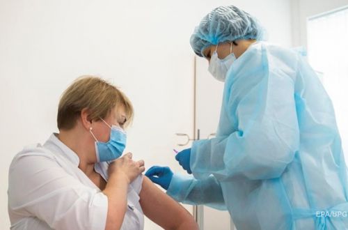 В Минздраве признались, что часть ковид-вакцин выбрасывают