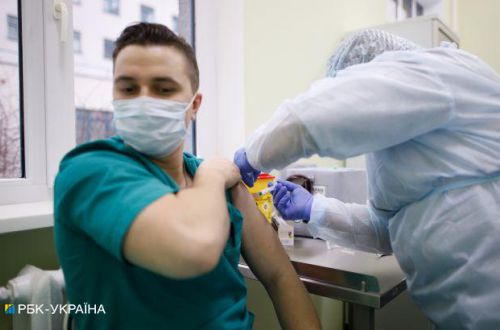 В Украине после COVID-вакцинации зафиксировали более 800 случаев побочных реакций