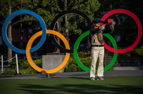 В Японии предупредили об угрозе появления "олимпийского штамма" из-за проведения Игр