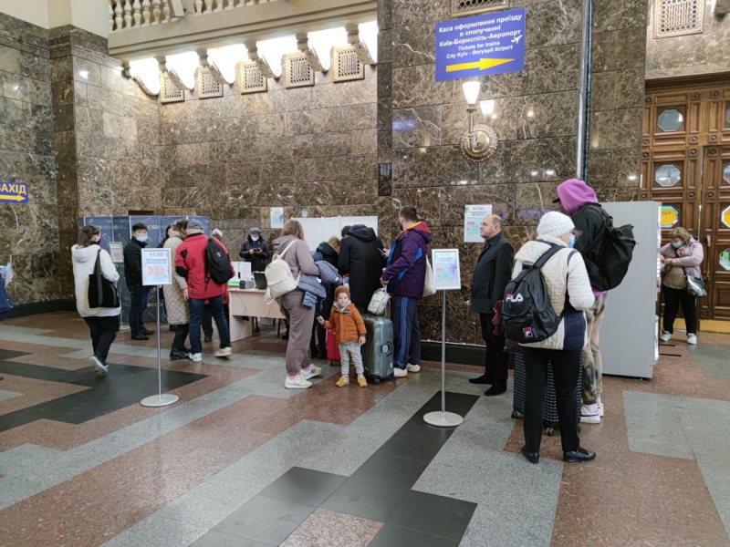 На вокзале Киева открыли пункт экспресс-тестирования на COVID-19. ФОТО