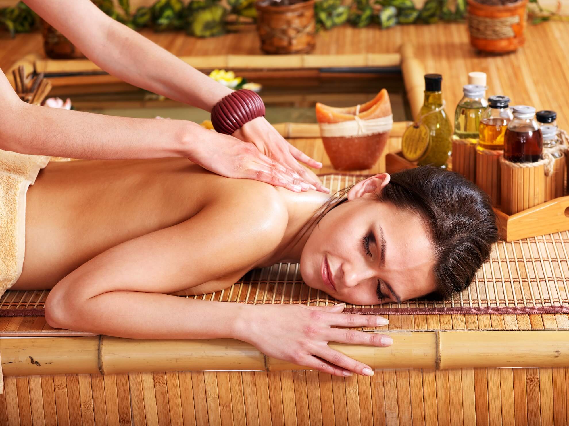 Здоровье и релаксация: откройте для себя массаж в сауне